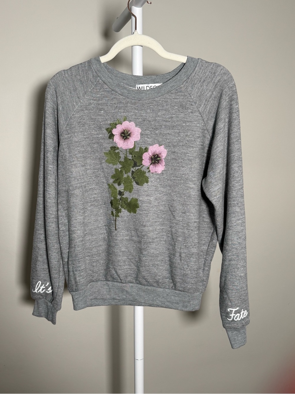 NWT Wildfox It’s Fate Fiona Sweatshirt - Picture 2 of 2